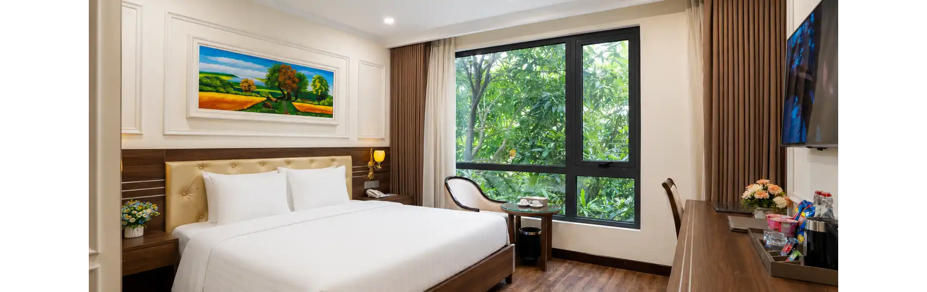 Deluxe City View Room